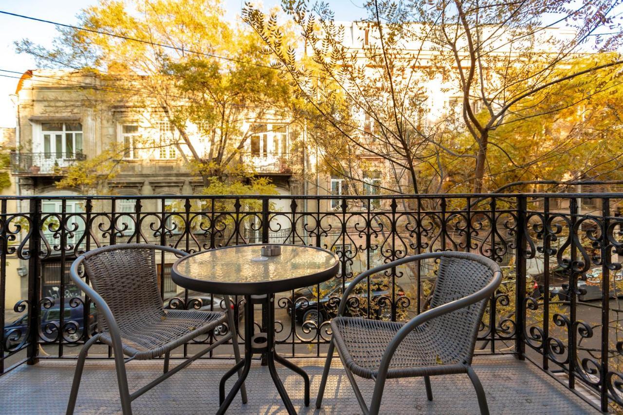 Hotello Tbilisi Eksteriør bilde